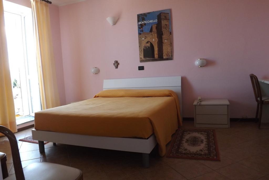 Il Campanile Hotel - La Cantina Del Pittore Miazzina Экстерьер фото