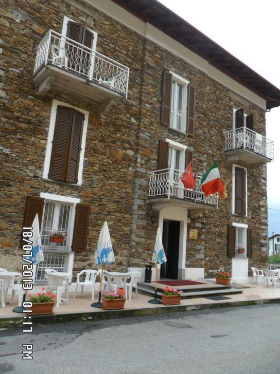 Il Campanile Hotel - La Cantina Del Pittore Miazzina Экстерьер фото